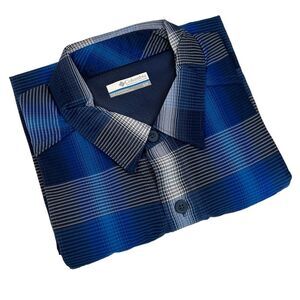 COLUMBIA Sportswear Men’s Shirt Size S Short Sleeve NWOT